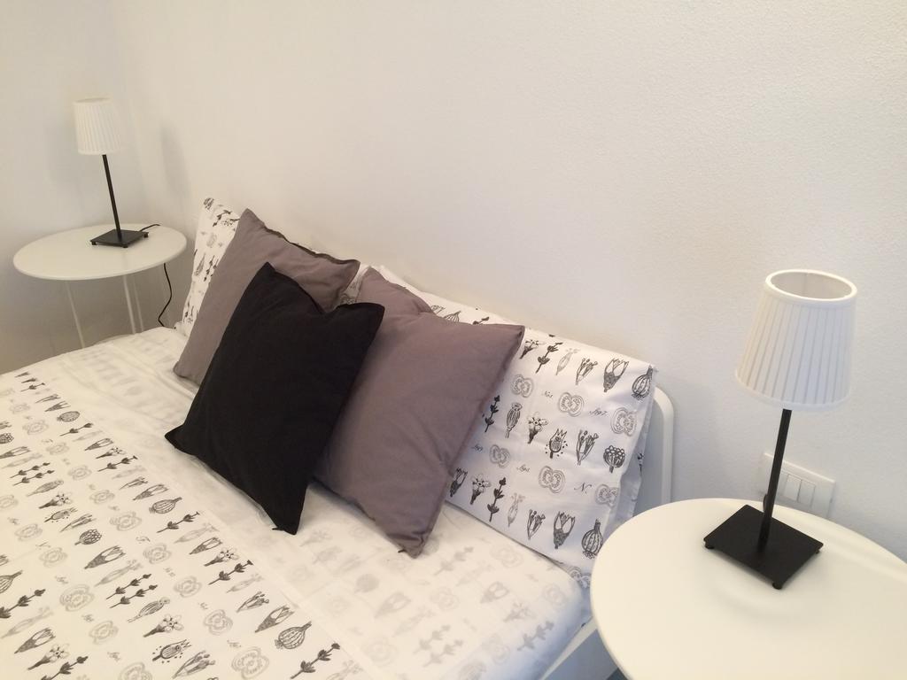 Ferienwohnung Cabella Fine Flat Genua Zimmer foto